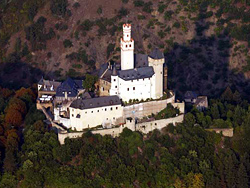 aerial photograph
                  of Burg Eltz