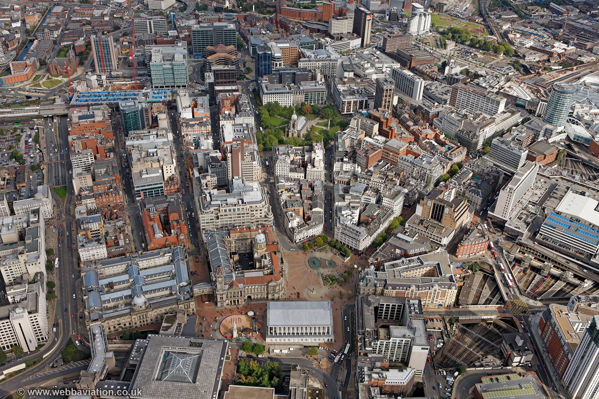 Birmingham_city_centre_wide_angle_aerial_cb37214.jpg